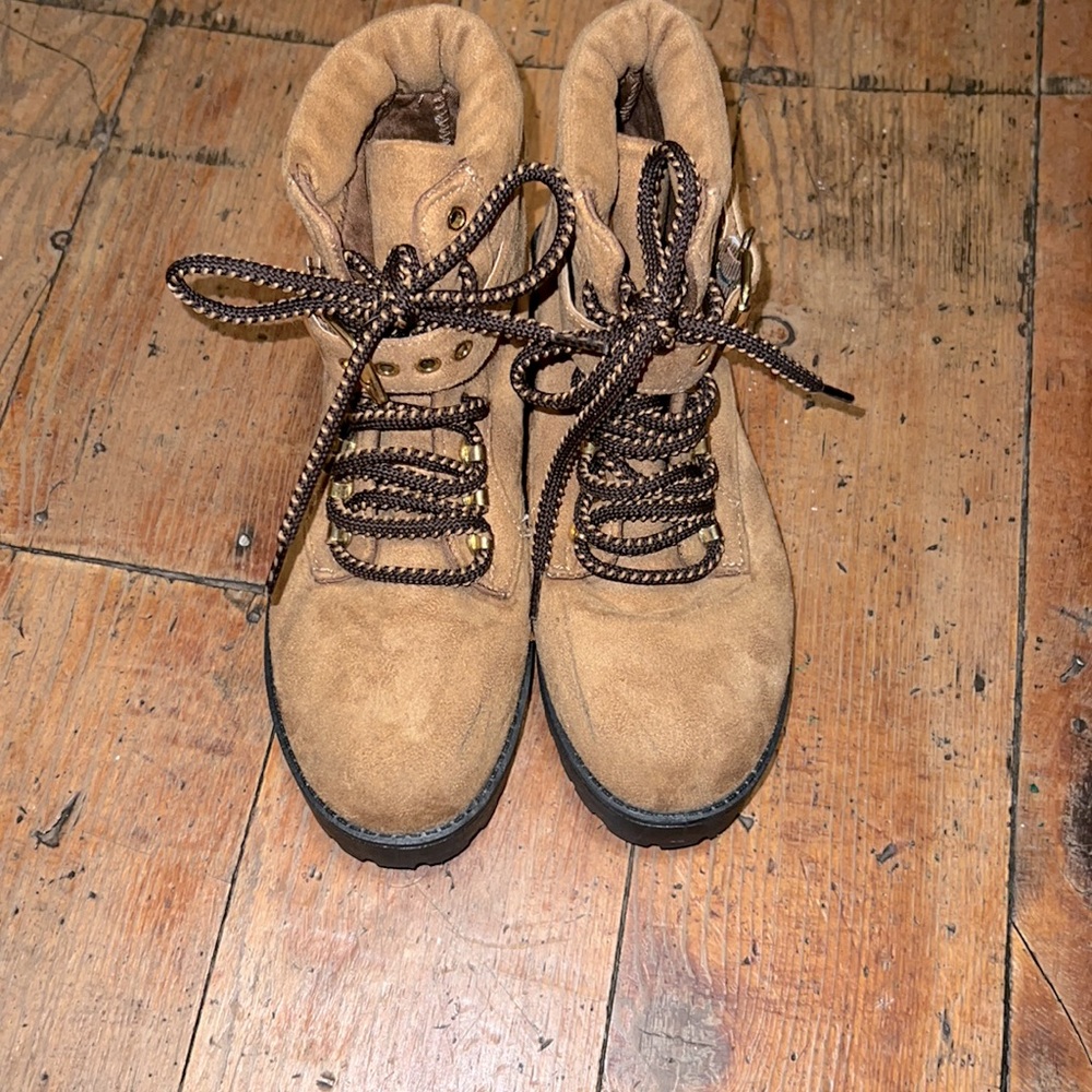 Qupid Boots
